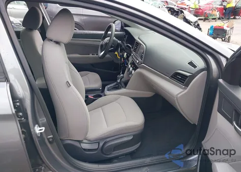 2019 Hyundai Elantra Sel z USA, uszkodzony, nr VIN 5NPD84LF9KH464556